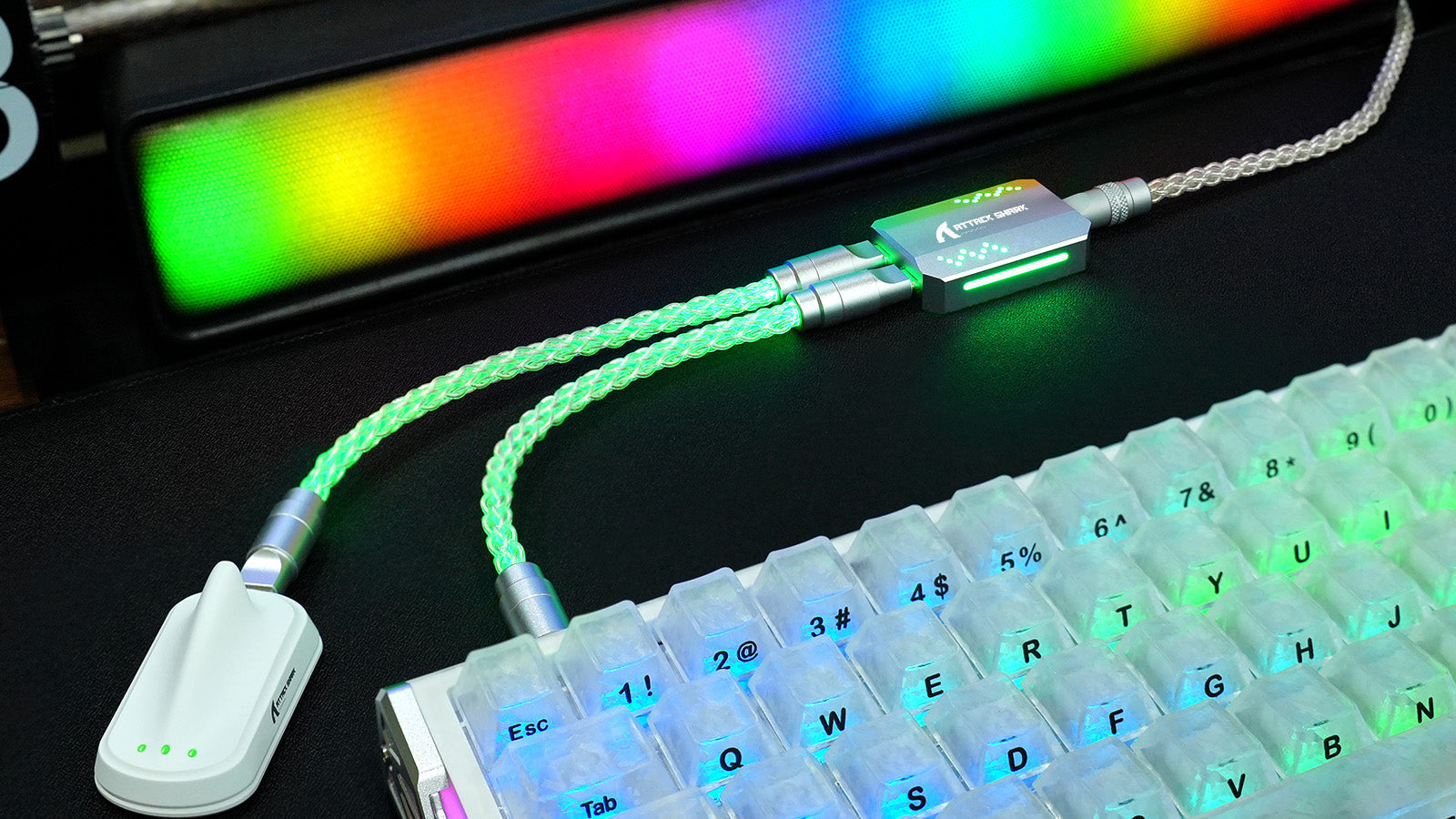 ¿Puede un cable USB defectuoso afectar el rendimiento del teclado?